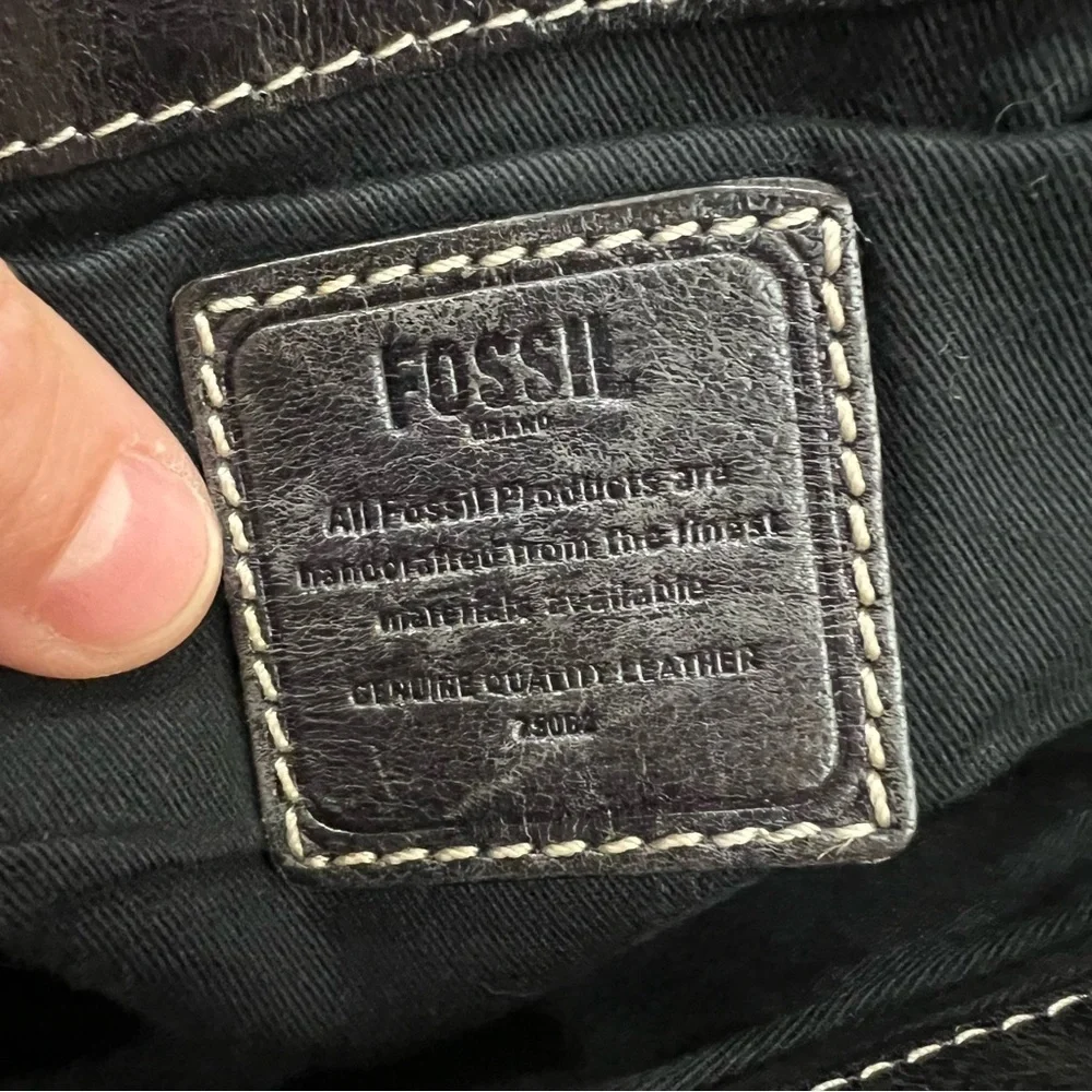Fossil Leather Messenger LapTop Bag Gray Briefcase Travel Carrying School Carry